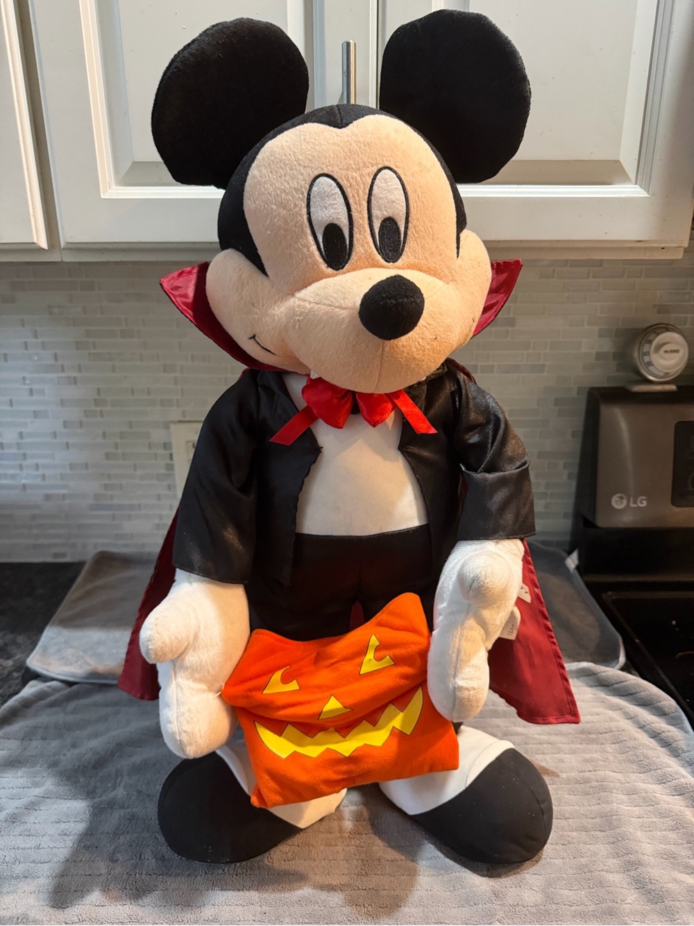 Disney Mickey Mouse Halloween  25” Plush Decoration ~ Vampire / Dracula ~ Gemmy